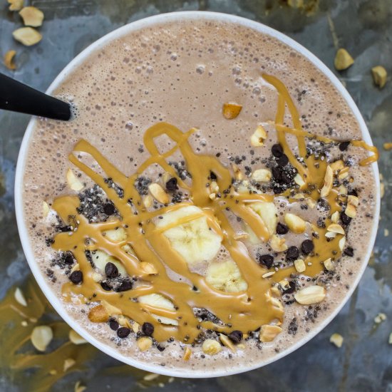 Chocolate PB Protein Smoothie Bowl