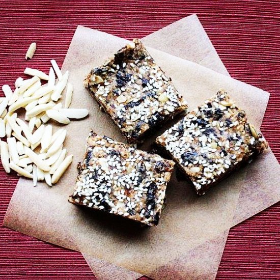 Cran Almond Energy Bars