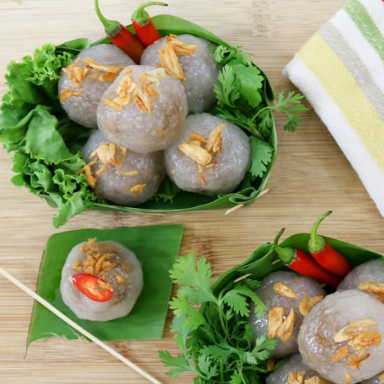 Thai Tapioca Dumplings Saku Sai Moo