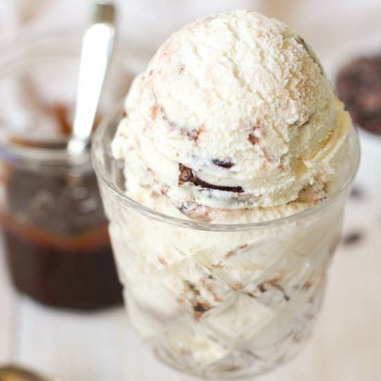 Paleo Brownie Cheesecake Ice Cream