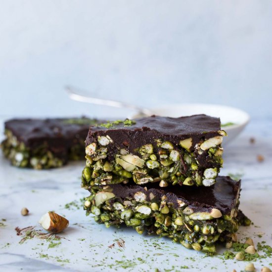 GLUTEN-FREE MATCHA ENERGY BARS