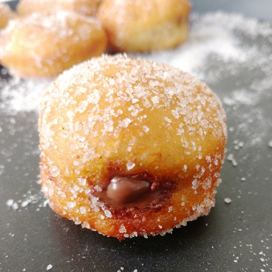 Nutella filled cinnamon doughnuts