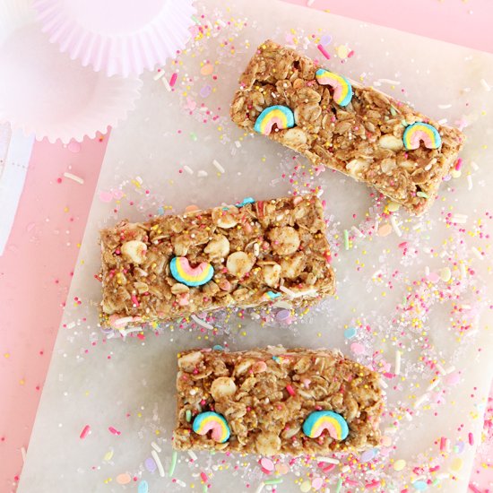 No Bake Unicorn Granola Bars