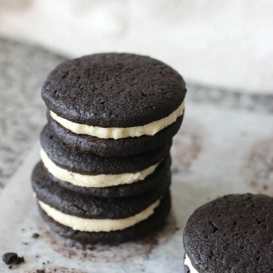 Homemade Oreo Cookies