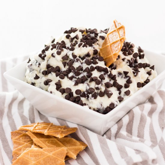 Easy Cannoli Dip