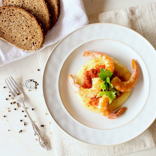 Shrimp n Grits with Tomato Gravy