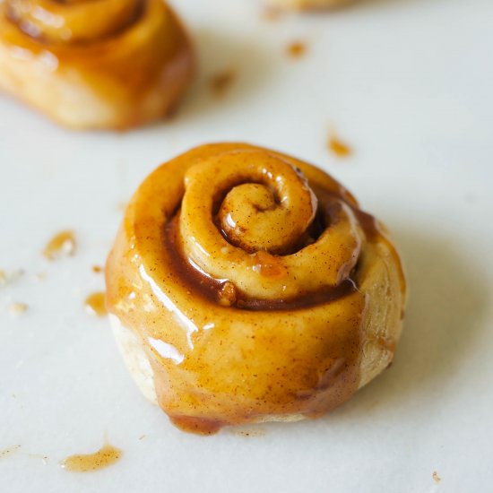 Bananas Foster Cinnamon Rolls