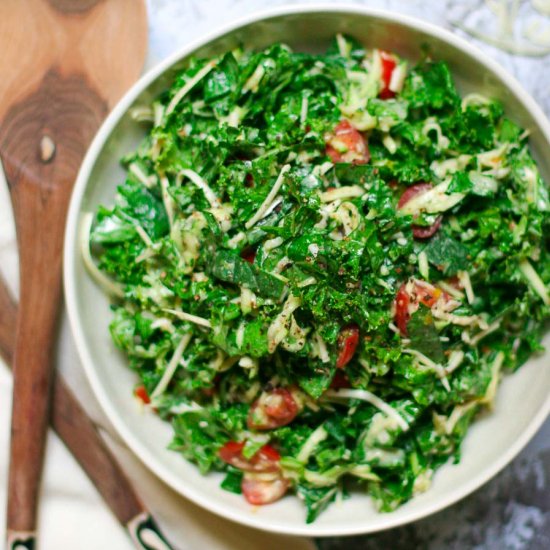 Creamy Kale & Zucchini Slaw