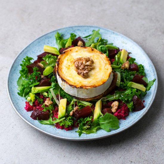 Goat’s Cheese Salad with Walnuts