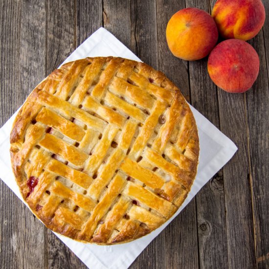 Classic Peach Pie