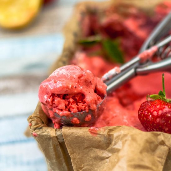 Strawberries & Cream Sorbet Mimosas