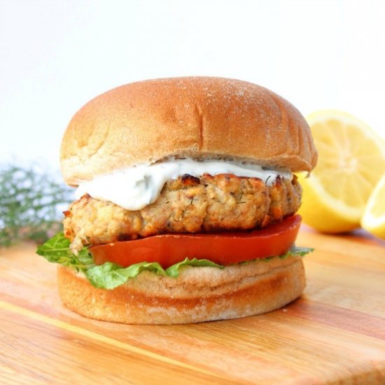 Lemon Dill Salmon Burgers