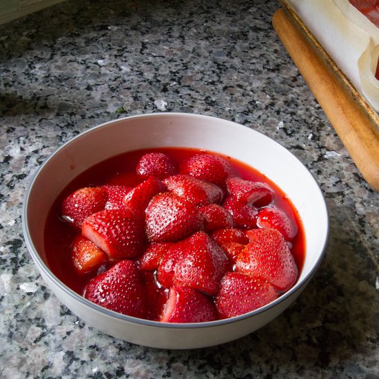 Chunky Roasted Strawberry Sauce