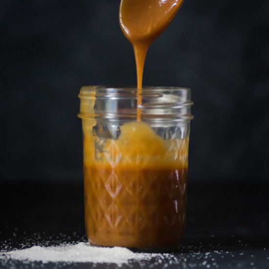 Homemade Caramel Dipping Sauce