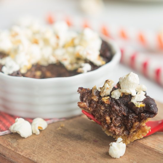 Healthy popcorn pie