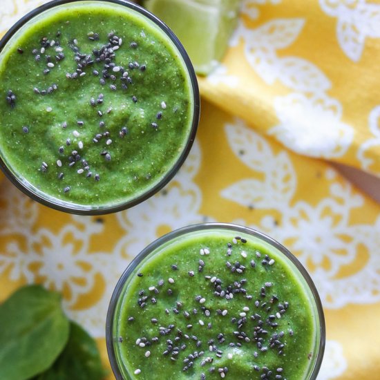 Pineapple Cucumber Green Smoothie