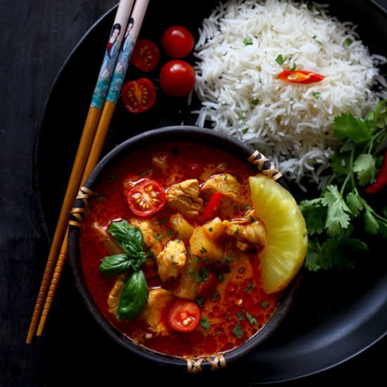 Thai Pineapple Chicken Curry