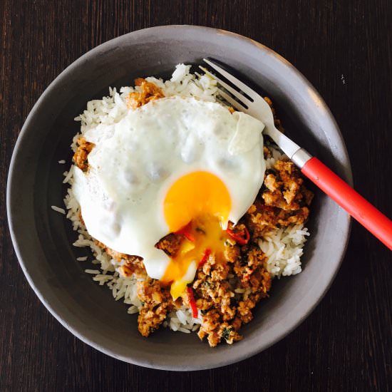 Thai Style Chilli Basil Chicken