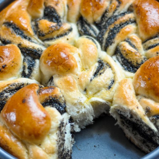 Black Sesame Swirled Milk Bread