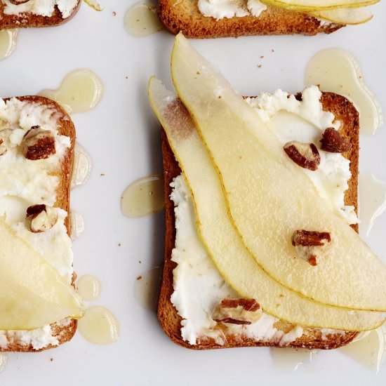 Pear Honey Pecan Crostini