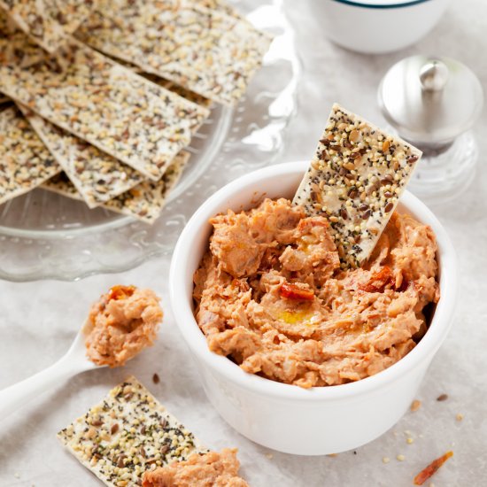 White Bean Dip with Sundried Tomato