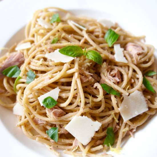 Spaghetti with Tuna, Lemon, & Basil