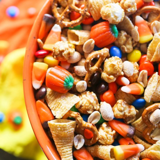 Halloween Snack Mix