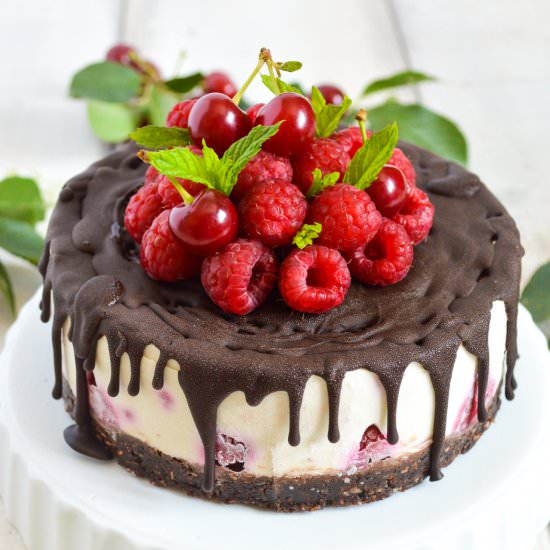 Raspberry and Vanilla Cheesecake