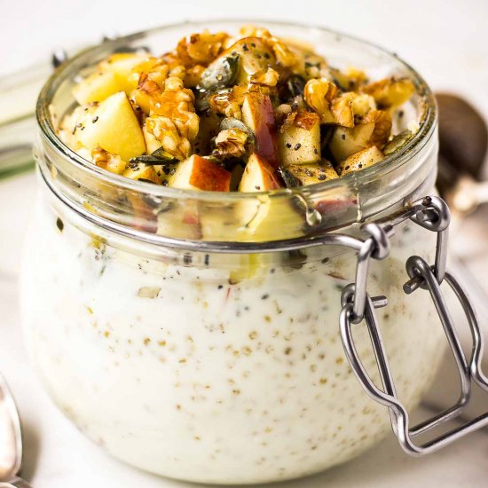 Quinoa Yogurt Pot