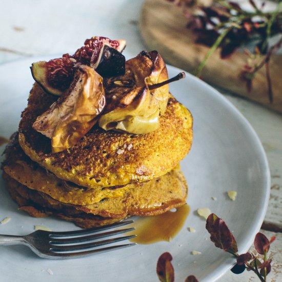 Healthy Turmeric Pancakes