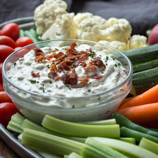 Creamy Bacon Horseradish Dip