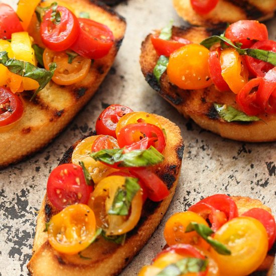 Classic Tomato and Basil Bruschetta