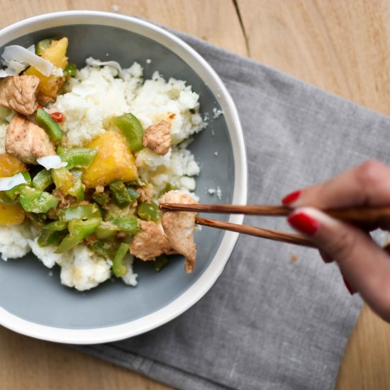 Cauliflower rice & coconut chicken