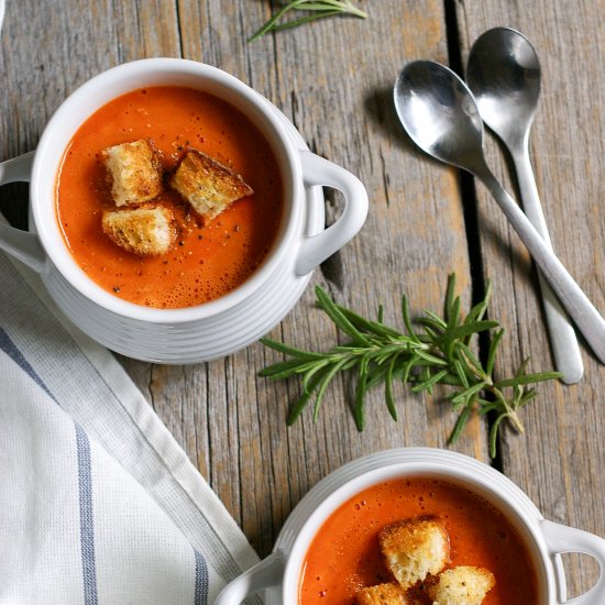 roasted red pepper and tomato soup