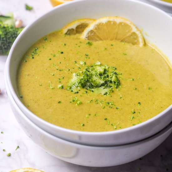 Vegan Cream of Broccoli Soup