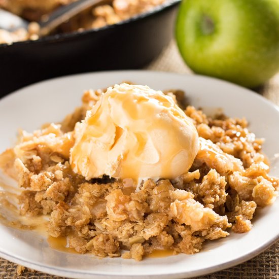 Caramel Apple Crisp