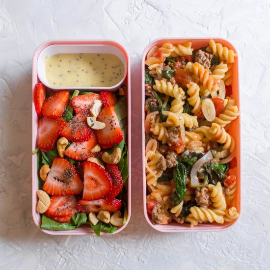 One Pot Beef Tomato Basil Pasta