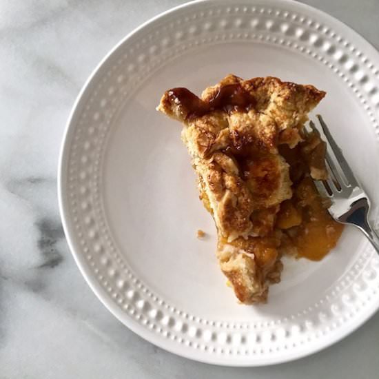 Bourbon Brown Sugar Peach Pie