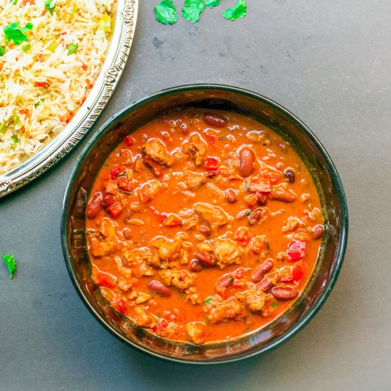 One-Pot Chicken Chilli Con Carne