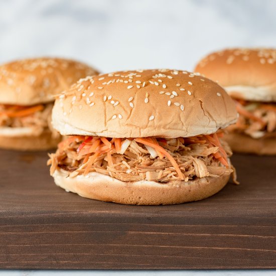 Slow Cooker Asian Chicken Sandwich