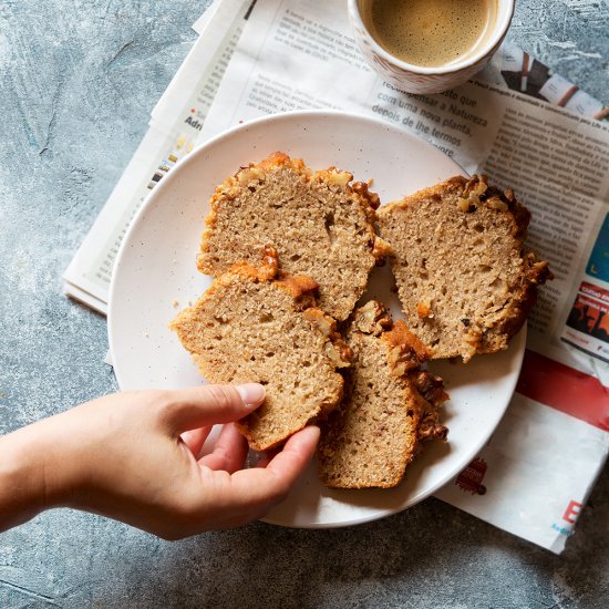 Cinnamon apple walnut bread