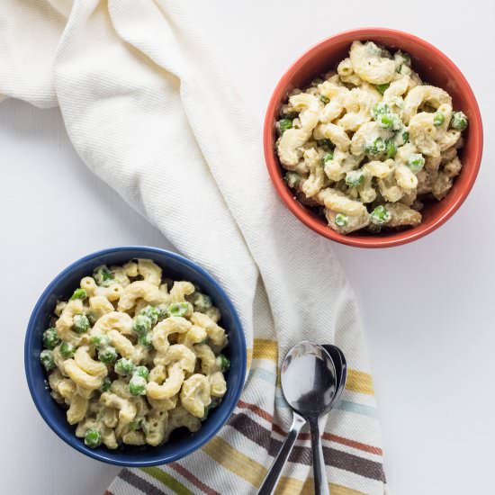 Vegan Cashew Mac ‘n Cheese w/ Peas