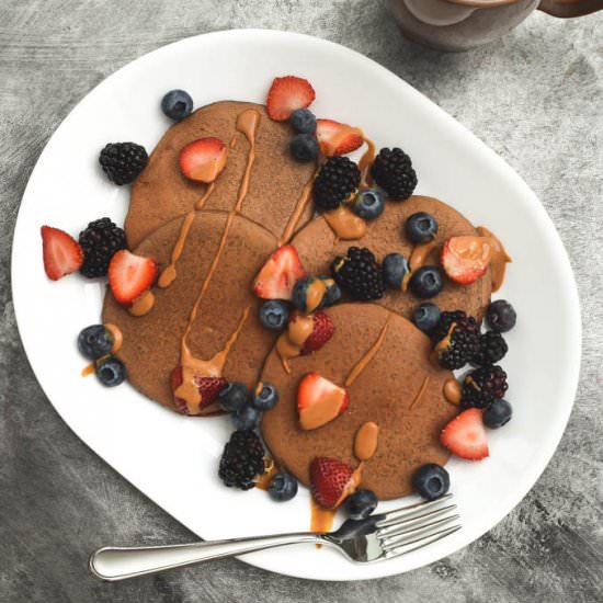 Chocolate Protein Pancakes for 1