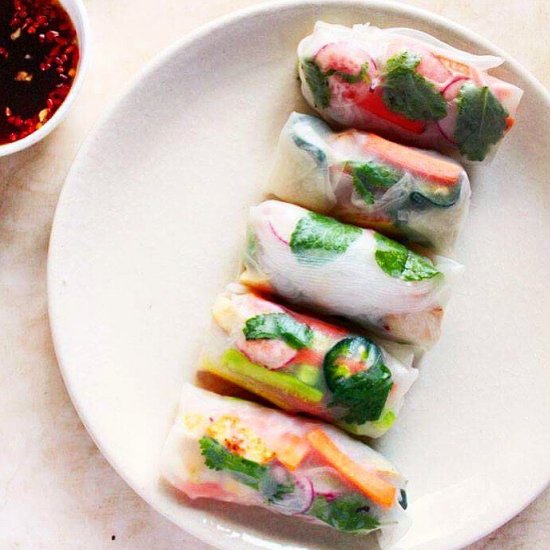 VEGAN VIETNAMESE SUMMER ROLLS