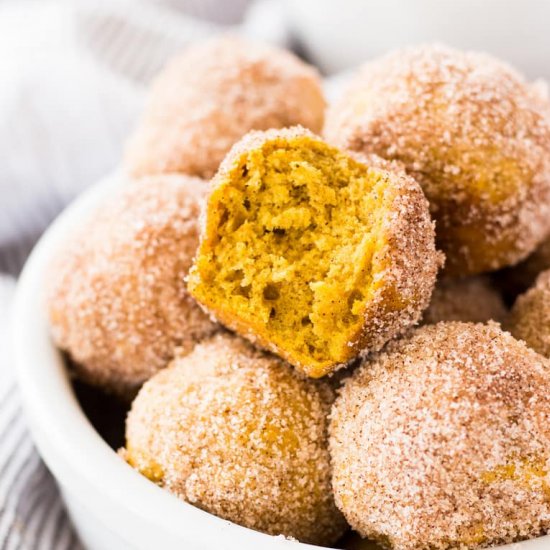 Mini Pumpkin Donut Muffins