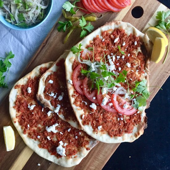 Lahmacuns with onion salad