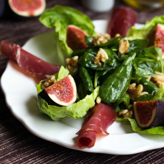 Fig salad with pastırma