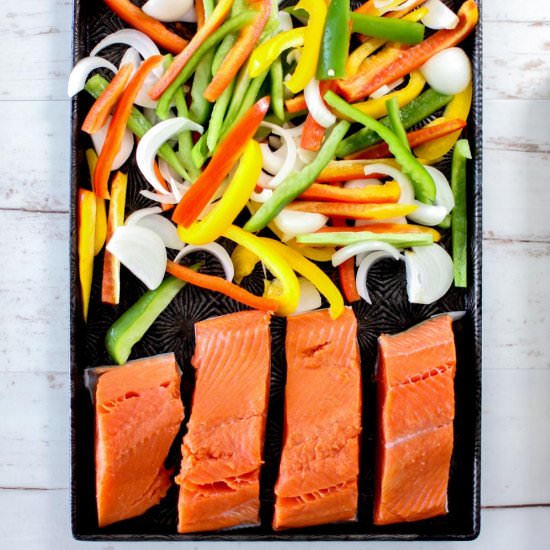 One Pan Salmon Fajitas