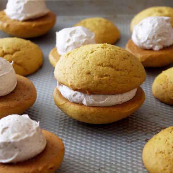 Pumpkin Whoopie Pies