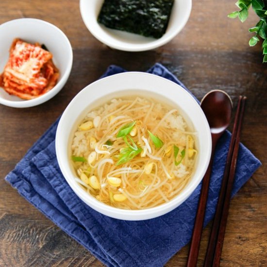 Bean Sprout Soup